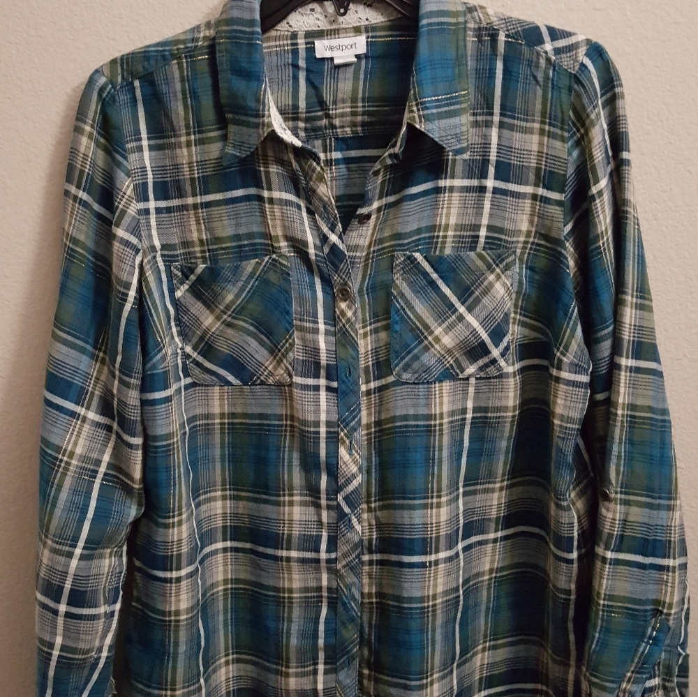 Ladies platted shirt size s